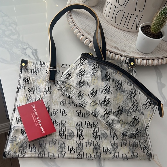 DOONEY & BOURKE SET - Picture 16 of 16